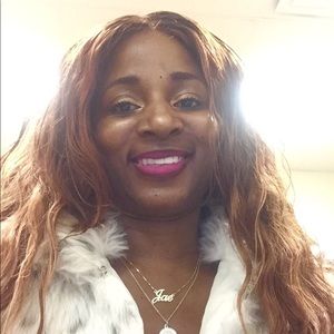 Meet your Posher, Janice